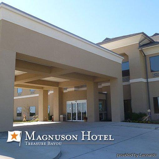 Ambassador Inn & Suites Baldwin Exterior foto